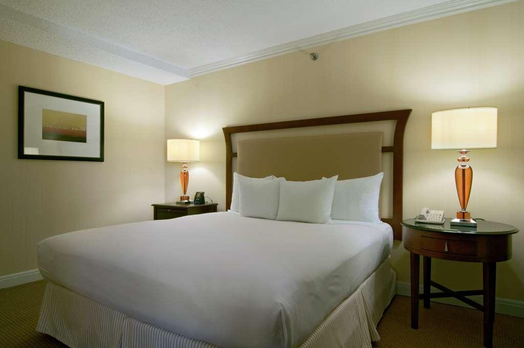 Hilton Raleigh North Hills Hotell Rom bilde